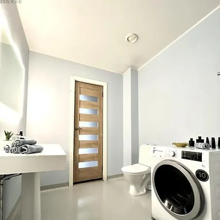 Villa Villa *